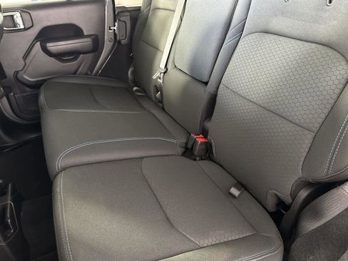 Used 2022 Jeep Wrangler Unlimited Rubicon 4xe w/ Cold Weather Group image 14