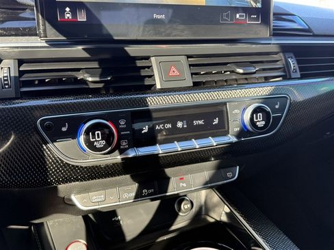 Used 2021 Audi S4 Premium Plus w/ Premium Plus Package image 31