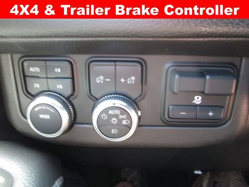Certified 2023 GMC Yukon Denali w/ Max Trailering Package AWD/4WD image 23