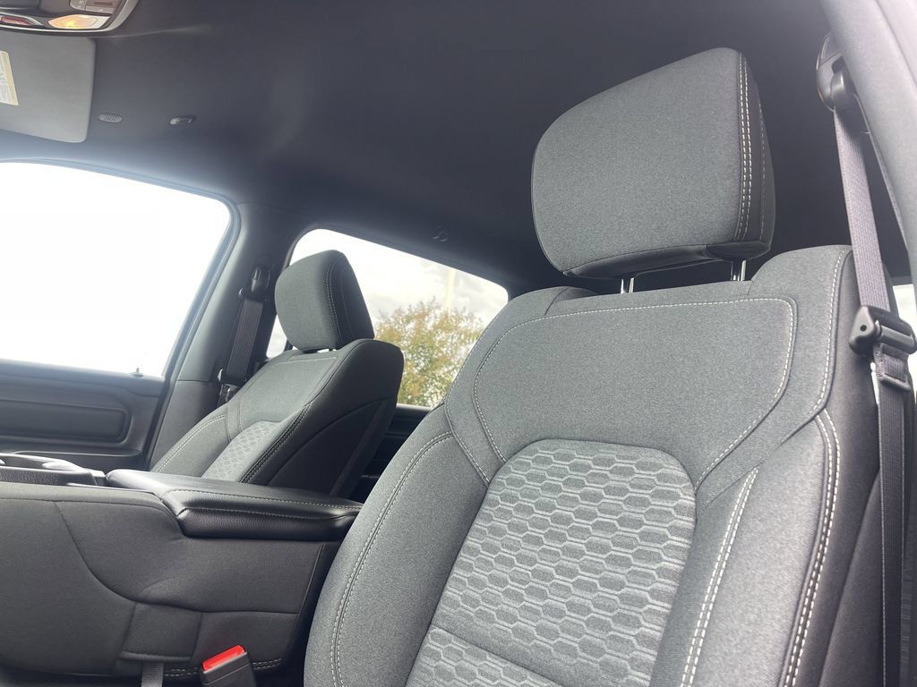 New 2026 RAM 1500 Tradesman AWD/4WD image 16