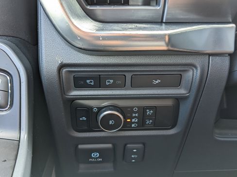 Certified 2023 Ford F150 Lariat image 27