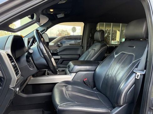 Used 2022 Ford F250 Platinum w/ Tremor Off-Road Package image 13
