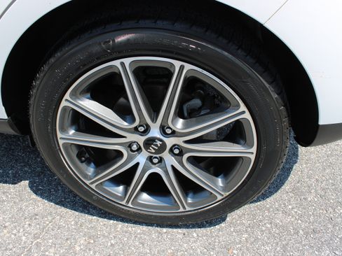 Used 2019 Kia Soul ! w/ Technology Package FWD image 9