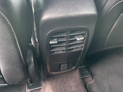 Used 2018 Lincoln MKC Premiere image 19