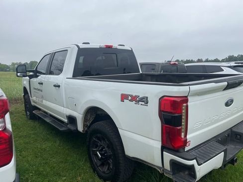 Used 2025 Ford F250 XL w/ STX Appearance Package AWD/4WD image 10