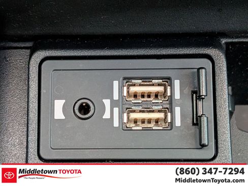 Used 2019 Lexus ES 350 w/ Premium Package image 26