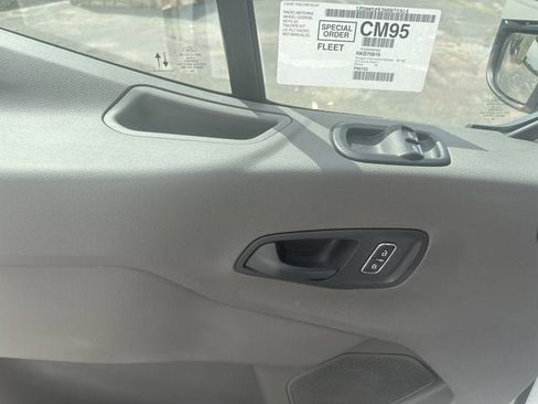 Used 2024 Ford Transit 350 image 10