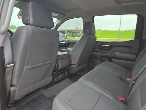 Used 2024 Chevrolet Silverado 1500 Custom w/ Dark Appearance Package AWD/4WD image 10