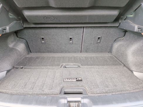 Used 2020 Nissan Rogue Sport SV FWD image 37