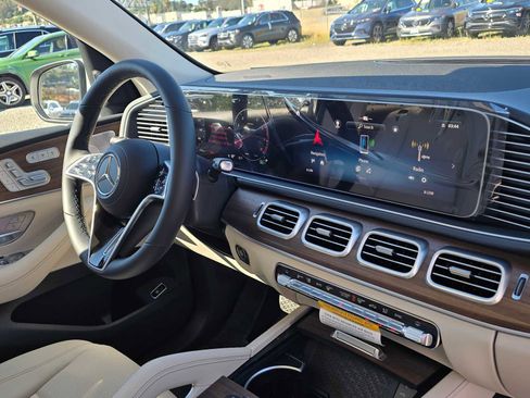 New 2026 Mercedes-Benz GLE 450 4MATIC image 10