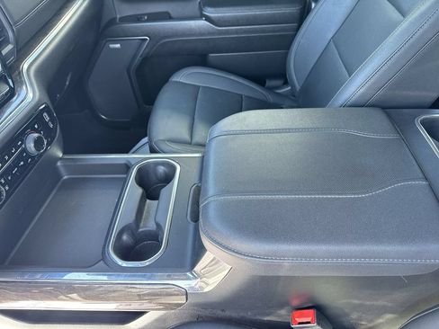 Used 2024 Chevrolet Silverado 2500 LTZ w/ LTZ Convenience Package AWD/4WD image 21