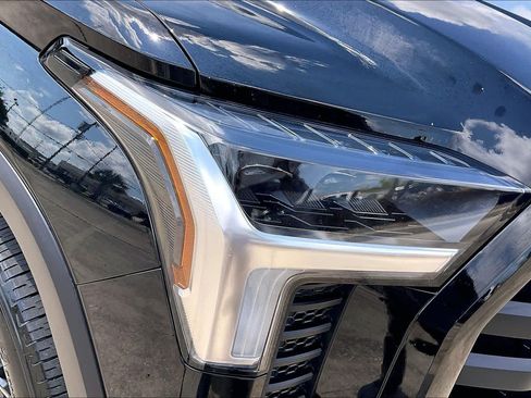 Used 2023 Toyota Tundra SR5 AWD/4WD image 28