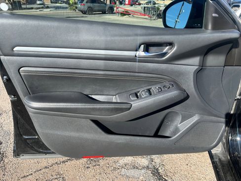 Used 2019 Nissan Altima 2.5 SL image 13