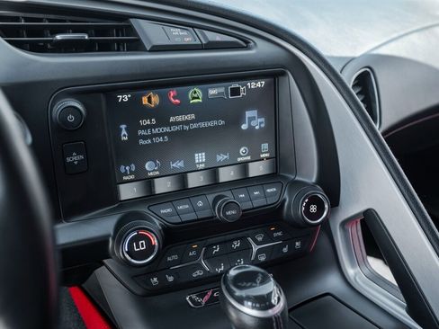 Used 2016 Chevrolet Corvette Stingray Coupe w/ 2LT Preferred Equipment Group RWD image 28