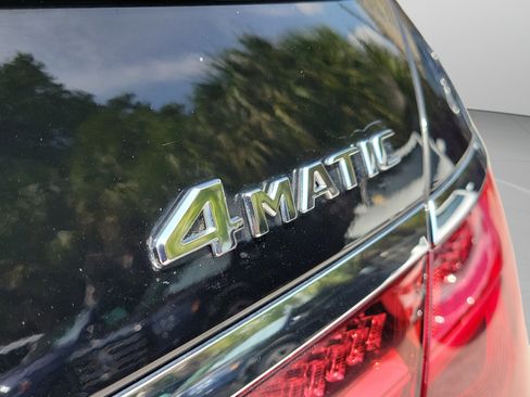Used 2023 Mercedes-Benz S 500 4MATIC image 33