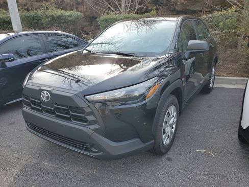 Used 2026 Toyota Corolla Cross L image 5