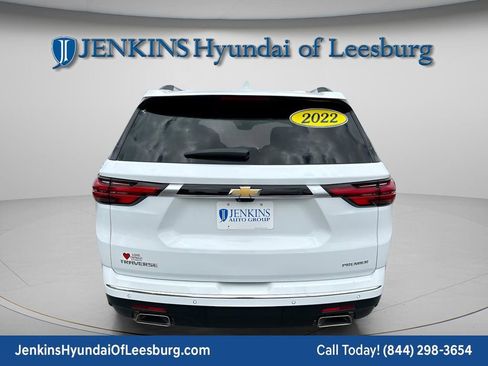 Used 2022 Chevrolet Traverse Premier image 4