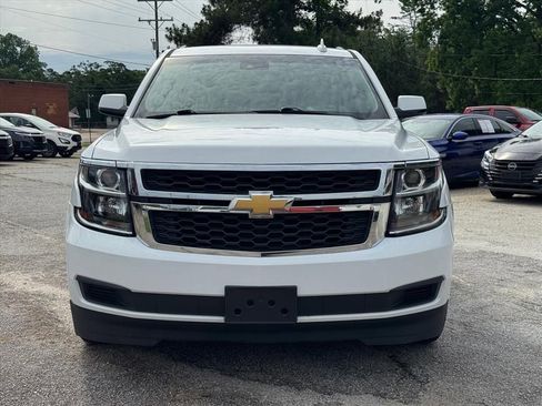 Used 2019 Chevrolet Suburban LT AWD/4WD image 8