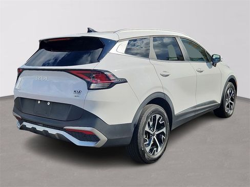 Used 2023 Kia Sportage EX image 6