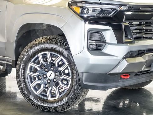 Used 2026 Chevrolet Colorado Z71 AWD/4WD image 4