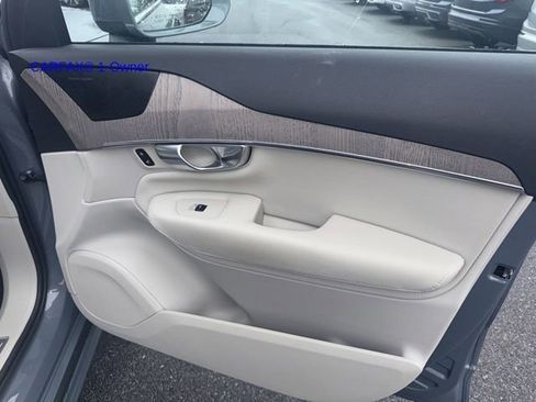 Certified 2023 Volvo XC90 B6 Plus w/ Protection Package Premier image 4