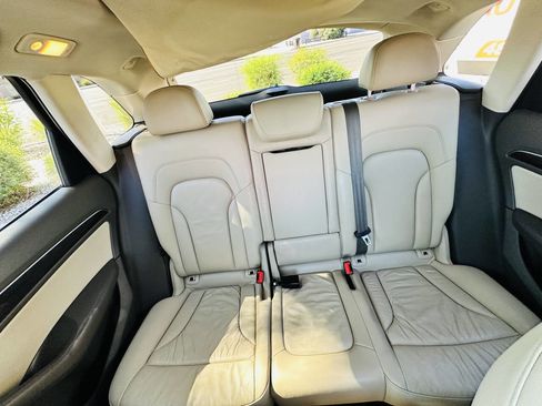 Used 2013 Audi Q5 2.0T Premium Plus w/ Premium Plus Pkg image 29