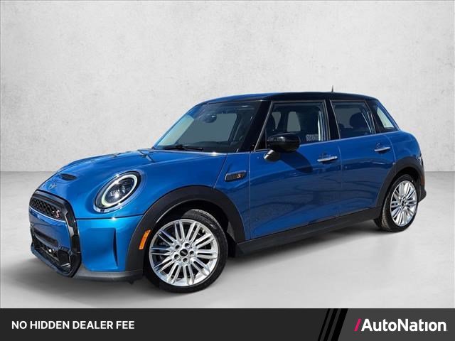 Used 2023 MINI Cooper S FWD image 1