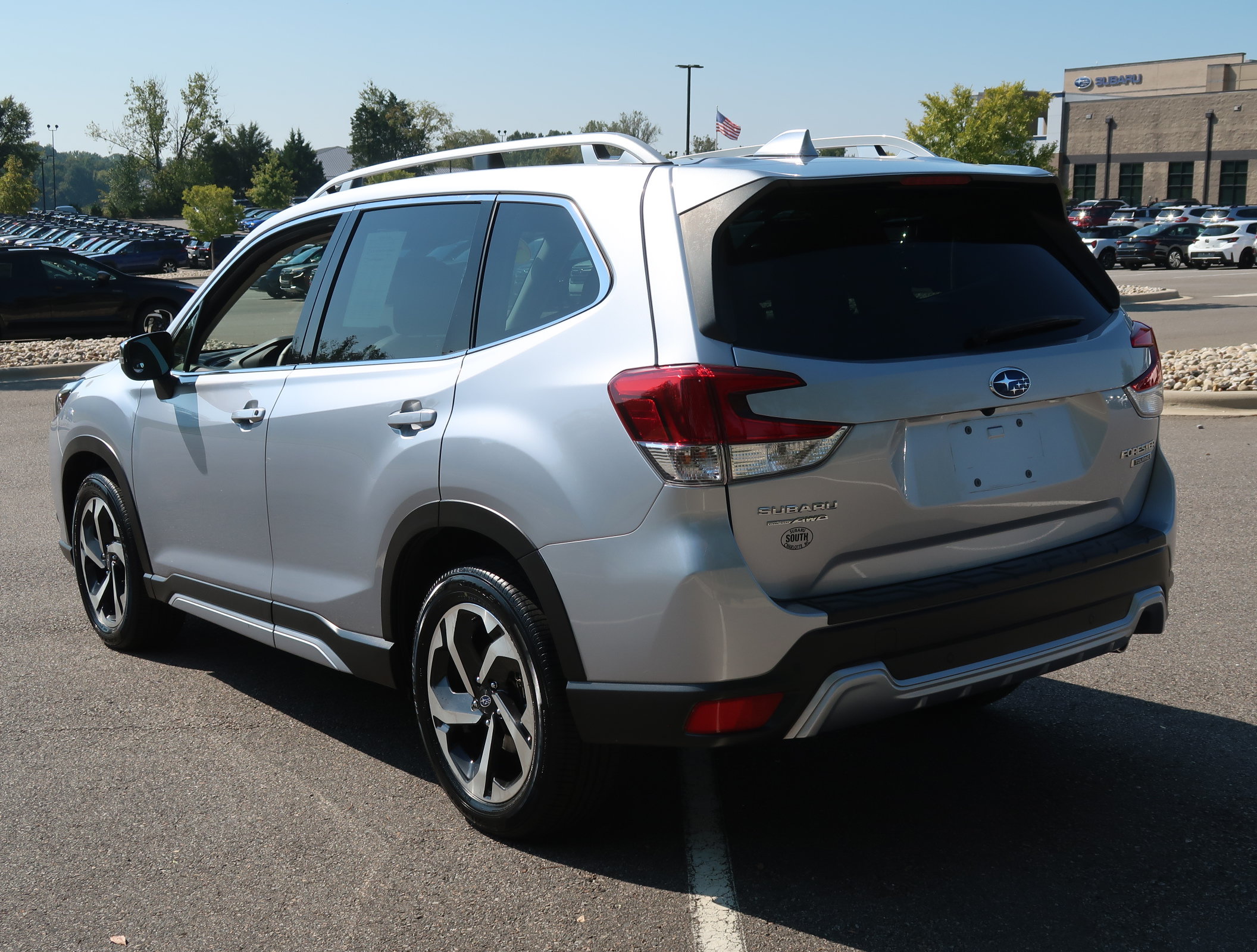 Certified 2023 Subaru Forester Touring w/ Popular Package #3 AWD/4WD image 6