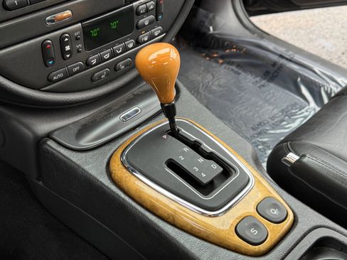 Used 2001 Jaguar S-TYPE 4.0 image 11