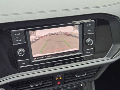 Used 2019 Volkswagen Jetta R-Line image 17