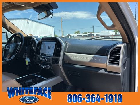 Used 2022 Ford F250 Lariat w/ Lariat Value Package image 47