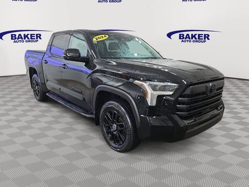 Used 2024 Toyota Tundra Limited AWD/4WD image 3