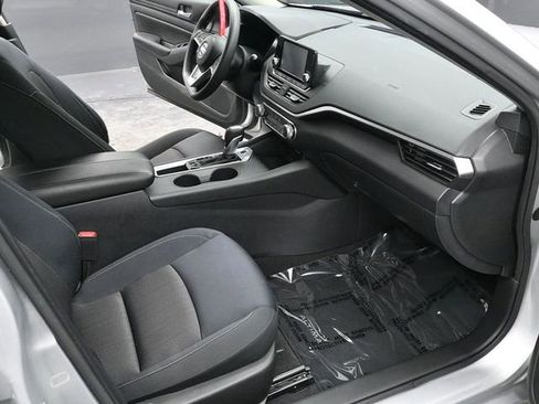 Used 2021 Nissan Altima 2.5 S image 16