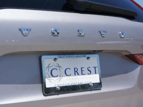 New 2026 Volvo XC60 B5 Ultra w/ Protection Package Premier image 8