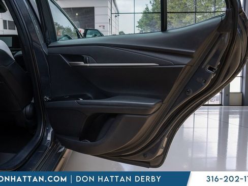 Used 2025 Toyota Camry SE FWD image 26