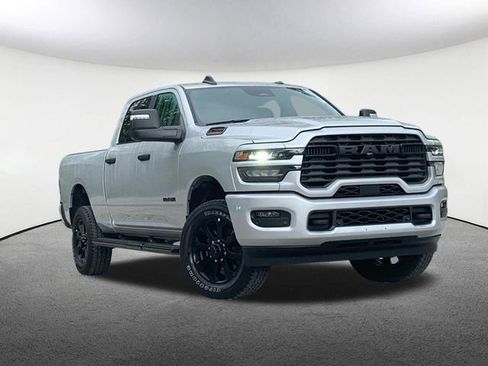 Used 2026 RAM 2500 Big Horn AWD/4WD image 2