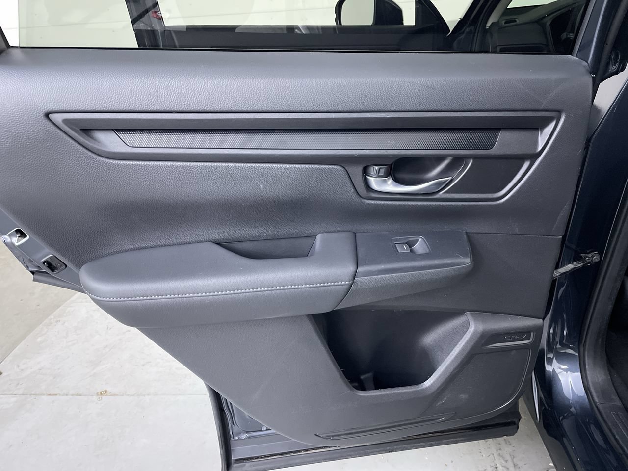 Used 2023 Honda CR-V EX image 21