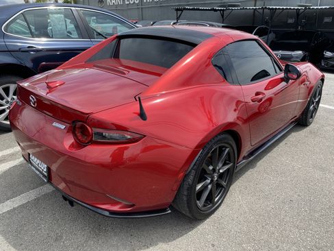 Used 2017 MAZDA MX-5 Miata RF Grand Touring RWD image 8
