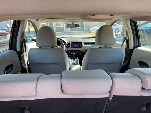 Used 2017 Honda HR-V LX image 15