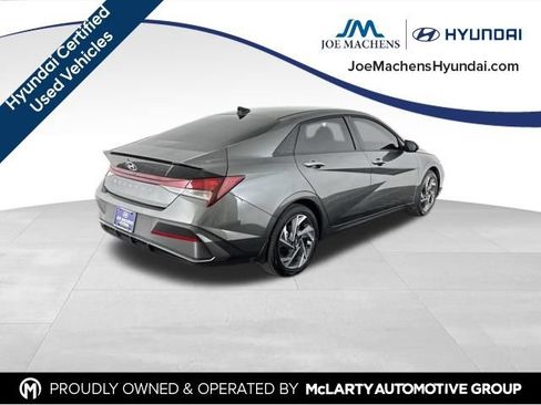 Used 2025 Hyundai Elantra Sport FWD image 7