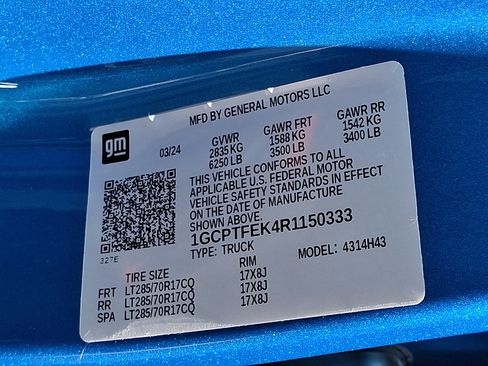 Used 2024 Chevrolet Colorado ZR2 w/ ZR2 Convenience Package III AWD/4WD image 27