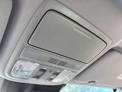 Certified 2017 Honda CR-V EX image 32