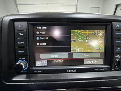 Used 2017 Dodge Grand Caravan SXT w/ Driver Convenience Group FWD image 22
