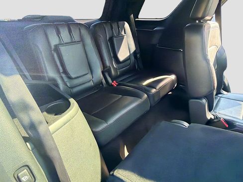 Used 2018 Ford Explorer Sport w/ Equipment Group 401A image 24