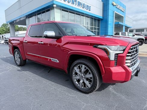 Used 2023 Toyota Tundra Capstone AWD/4WD image 2