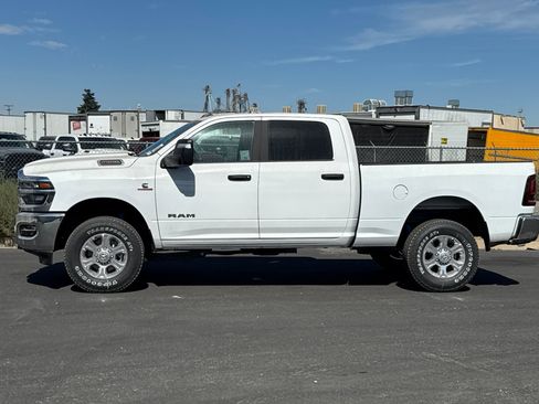 New 2026 RAM 2500 Big Horn AWD/4WD image 6