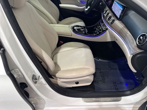 Used 2017 Mercedes-Benz E 400 4MATIC Wagon image 55