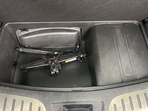 Used 2020 Dodge Durango R/T w/ Blacktop Package image 10