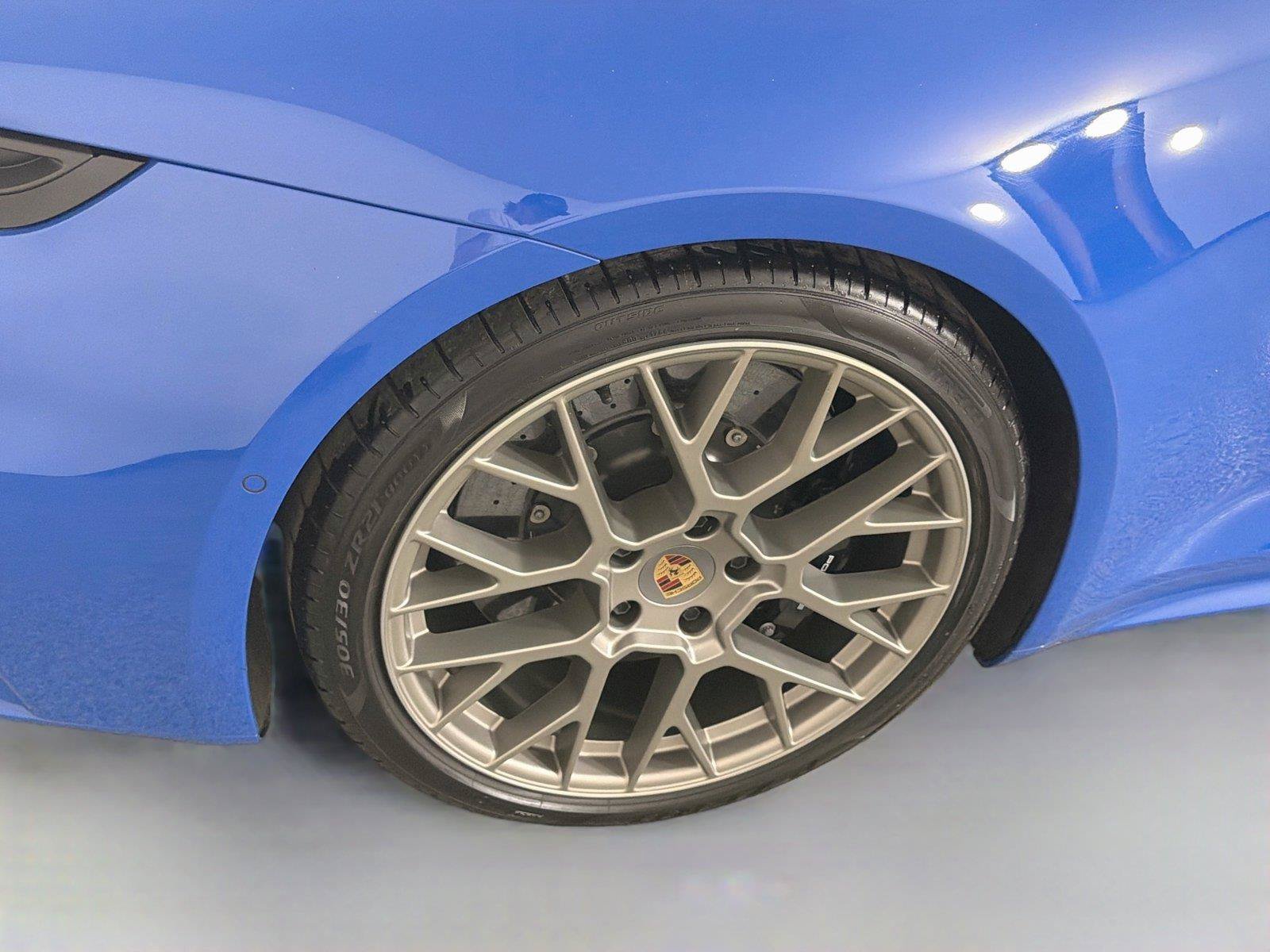 Certified 2025 Porsche 911 Carrera S RWD image 13