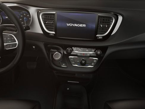 New 2026 Chrysler Voyager LX image 5